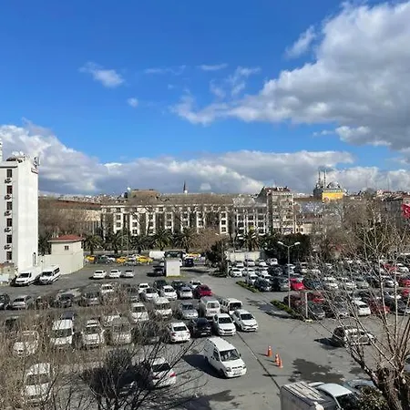 Istanbul'un Merkezi *